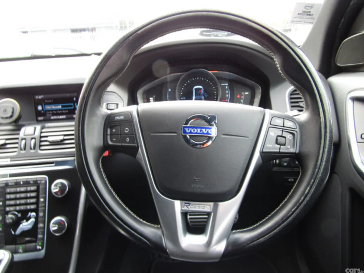 Volvo XC60 Estate, Diesel, 2014, Red