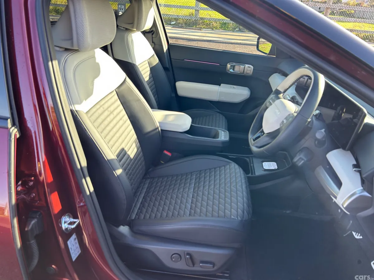 Kia EV4 Hatchback, Electric, 2027, Red