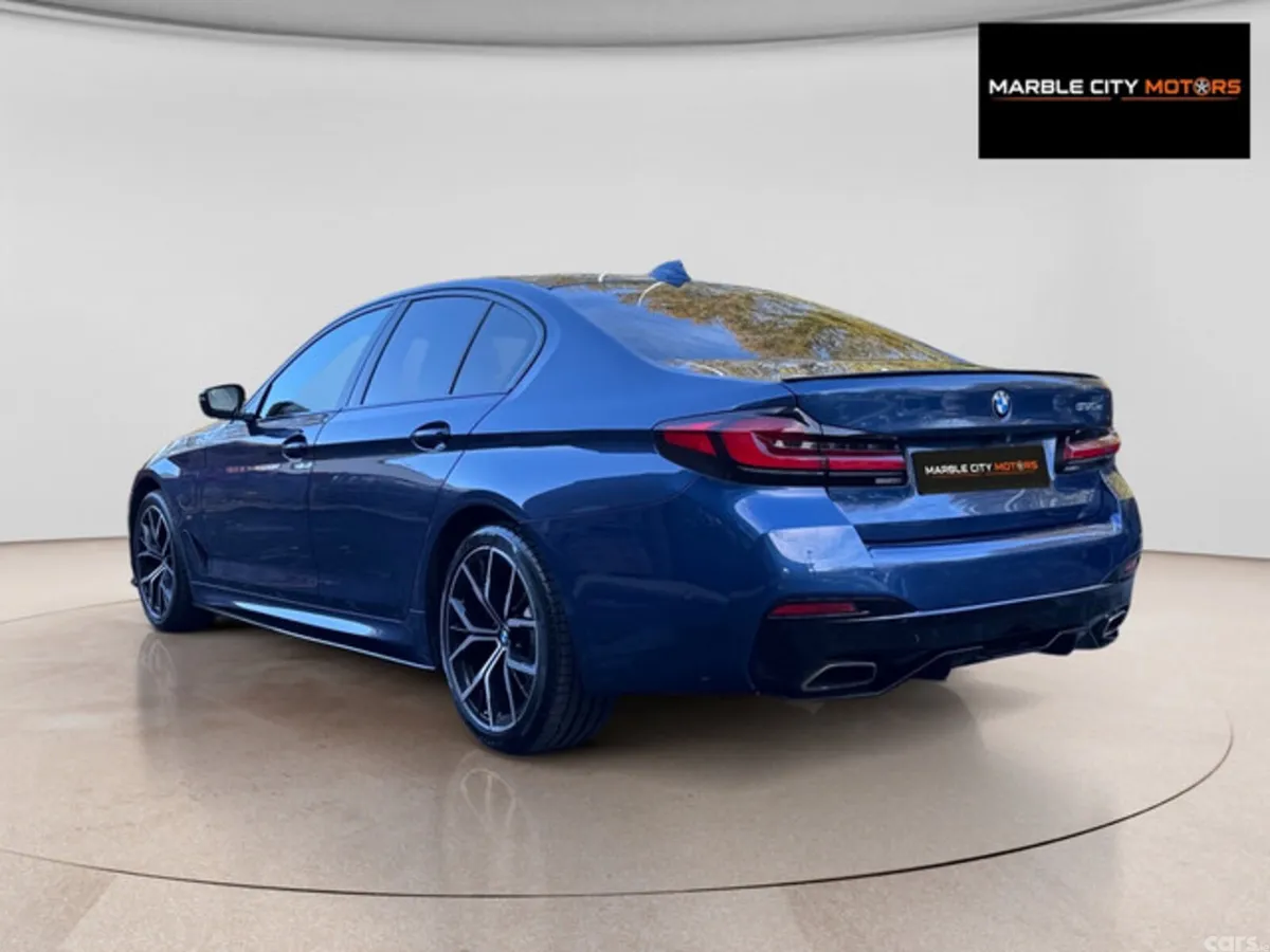 BMW 5-Series Saloon, Petrol Plug-in Hybrid, 2020, Blue