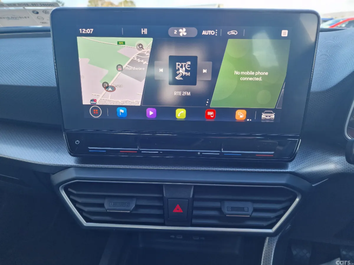 SEAT Leon Estate, Diesel, 2022, White