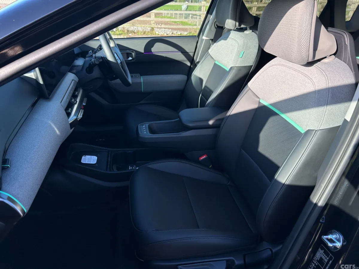 Kia EV4 Hatchback, Electric, 2027, Black