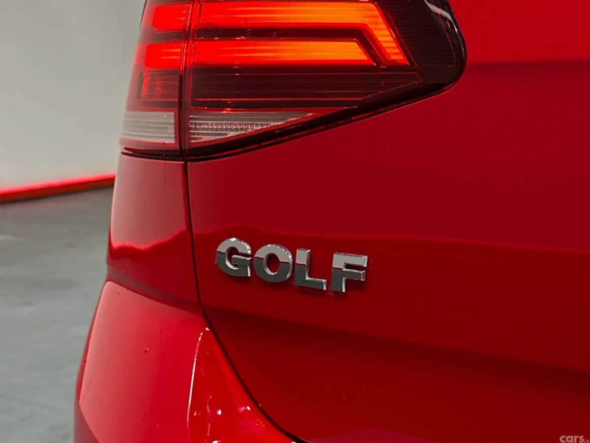 Volkswagen Golf Hatchback, Petrol, 2019, Red