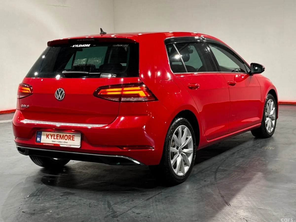 Volkswagen Golf Hatchback, Petrol, 2019, Red