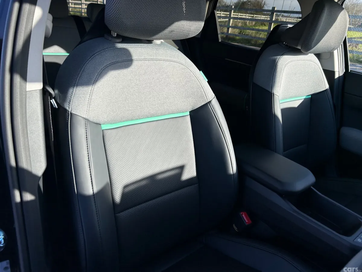 Kia EV4 Hatchback, Electric, 2027, Black