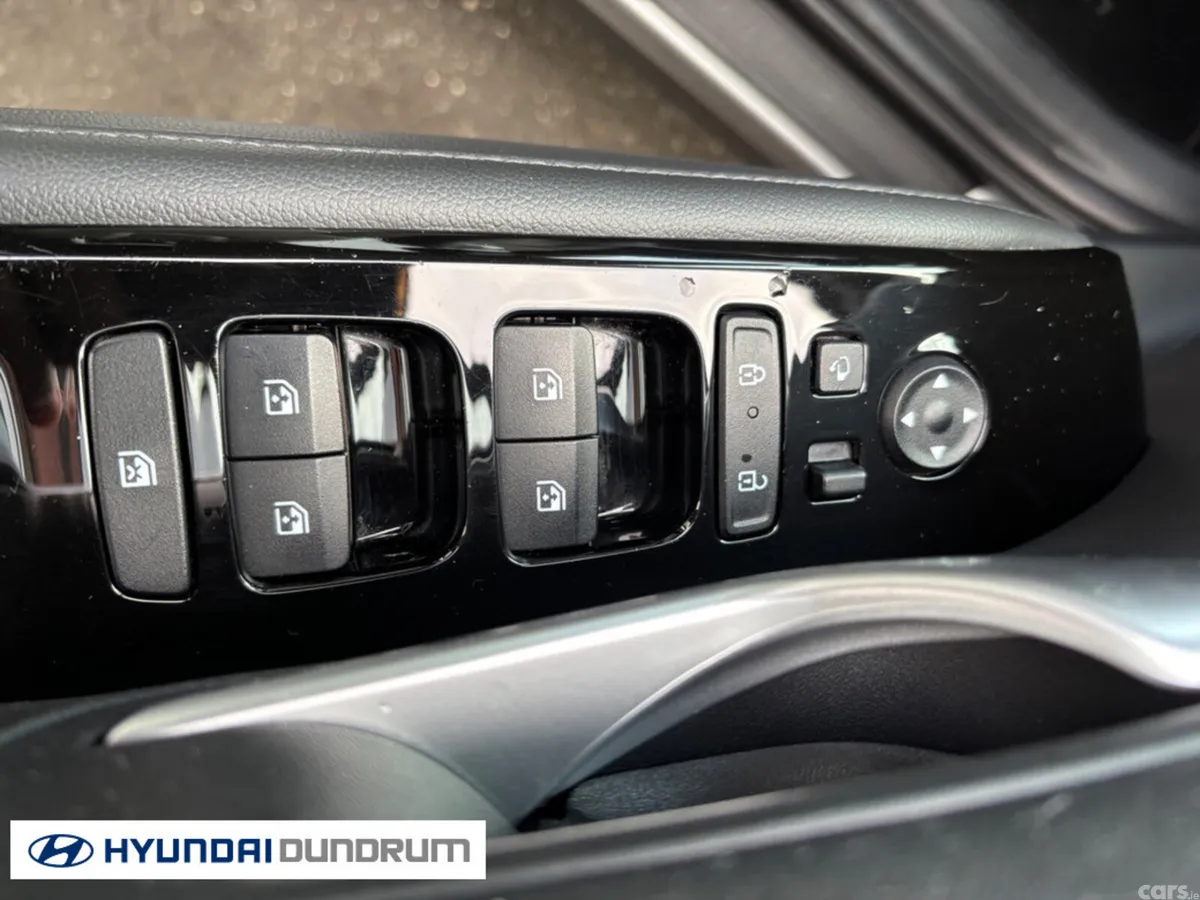 Hyundai Tucson MPV, Petrol Hybrid, 2022, Grey
