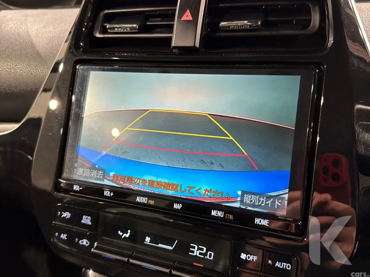 Toyota Prius Hatchback, Petrol Hybrid, 2019, Blue