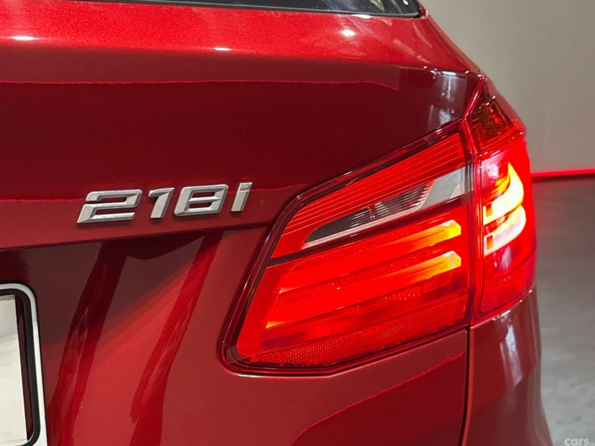 BMW 2-Series MPV, Petrol, 2018, Red