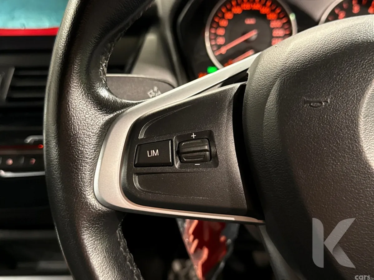 BMW 2-Series MPV, Petrol, 2018, Red