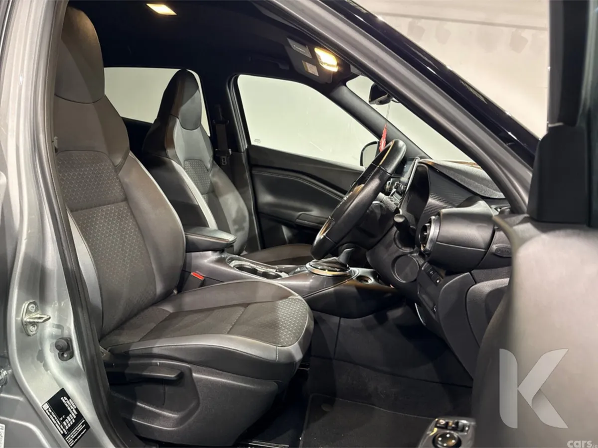 Nissan Juke SUV, Petrol Hybrid, 2024, Grey