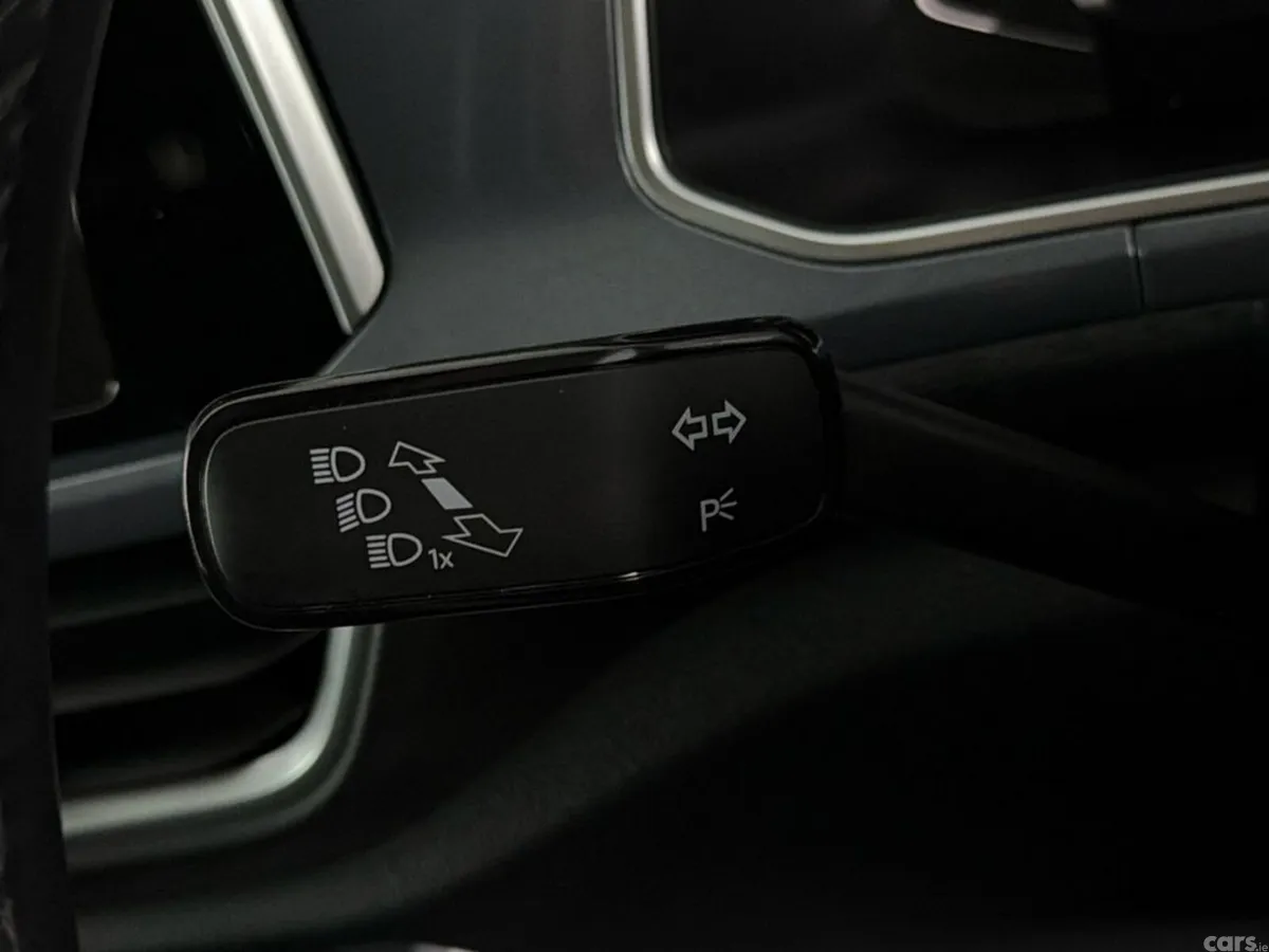 Volkswagen T-Roc MPV, Petrol, 2023, Grey