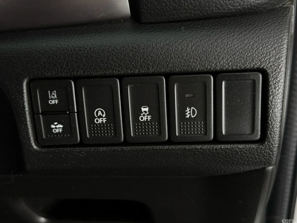 Suzuki Vitara SUV, Petrol, 2021, Silver