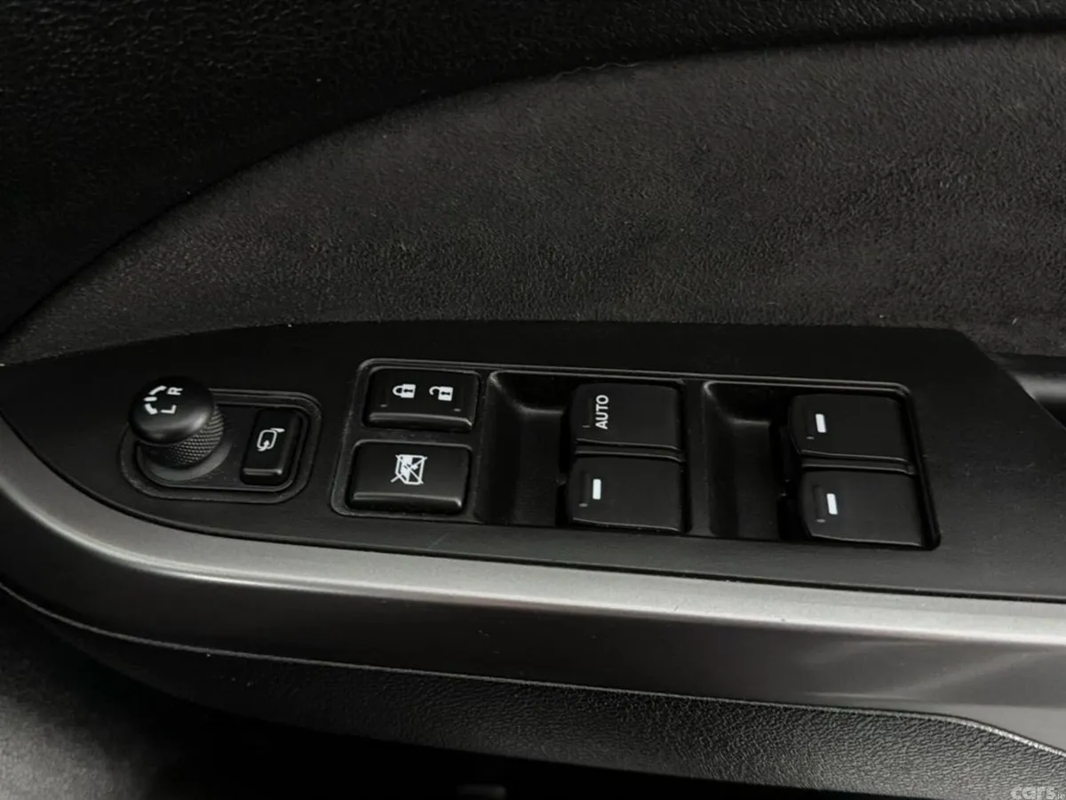 Suzuki Vitara SUV, Petrol, 2024, Grey