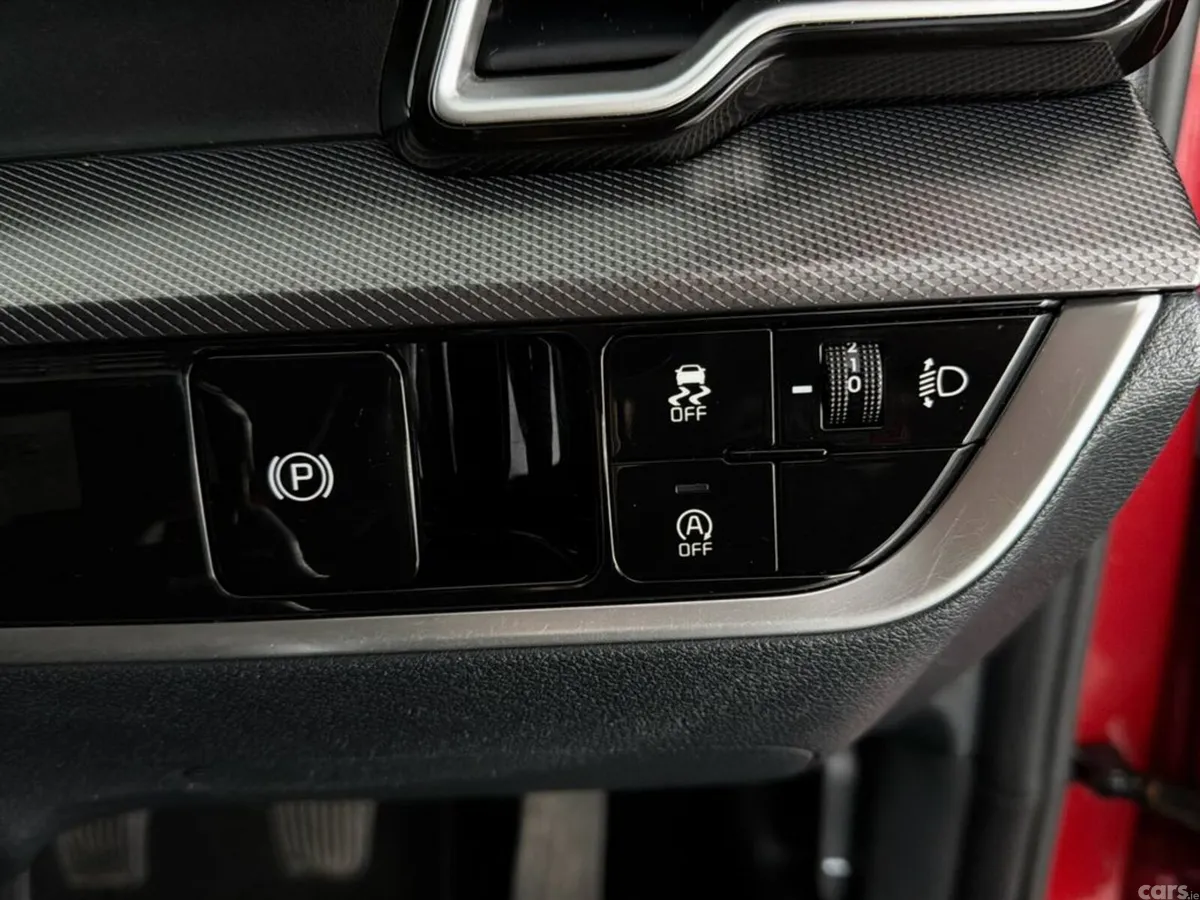 Kia Sportage SUV, Diesel, 2022, Red
