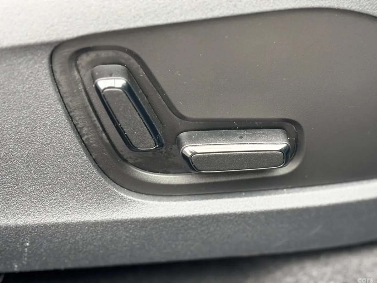 Polestar 4 Hatchback, Electric, 2025, Grey