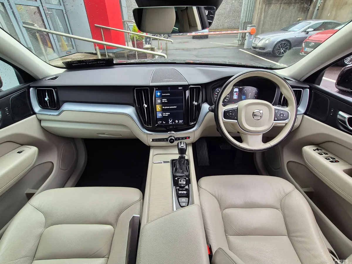 Volvo XC60 SUV, Diesel, 2019, Black