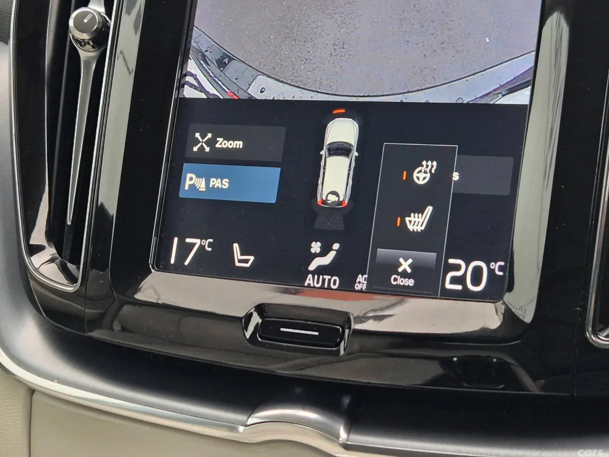 Volvo XC60 SUV, Diesel, 2019, Black