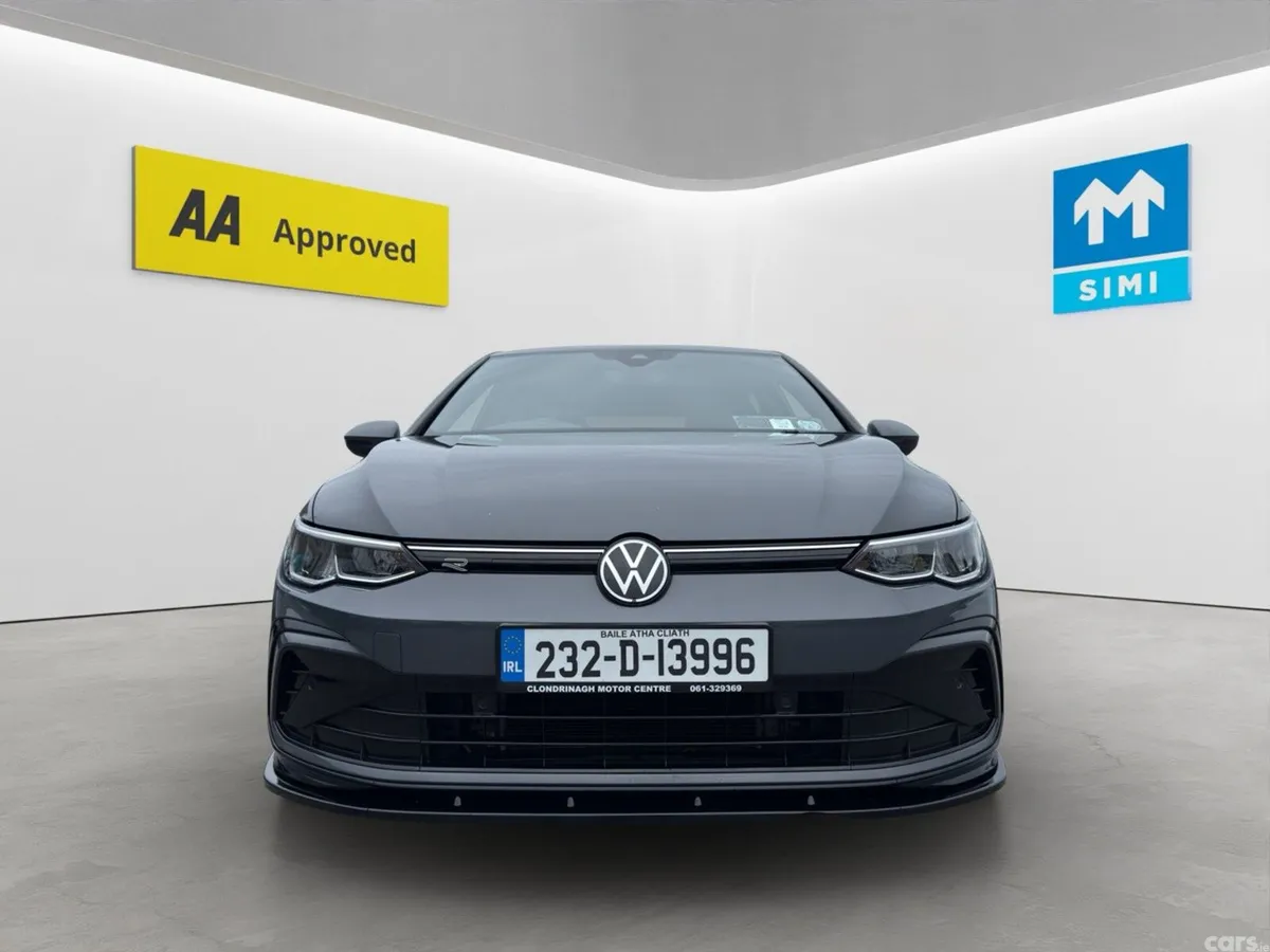 Volkswagen Golf Estate, Petrol, 2023, Grey