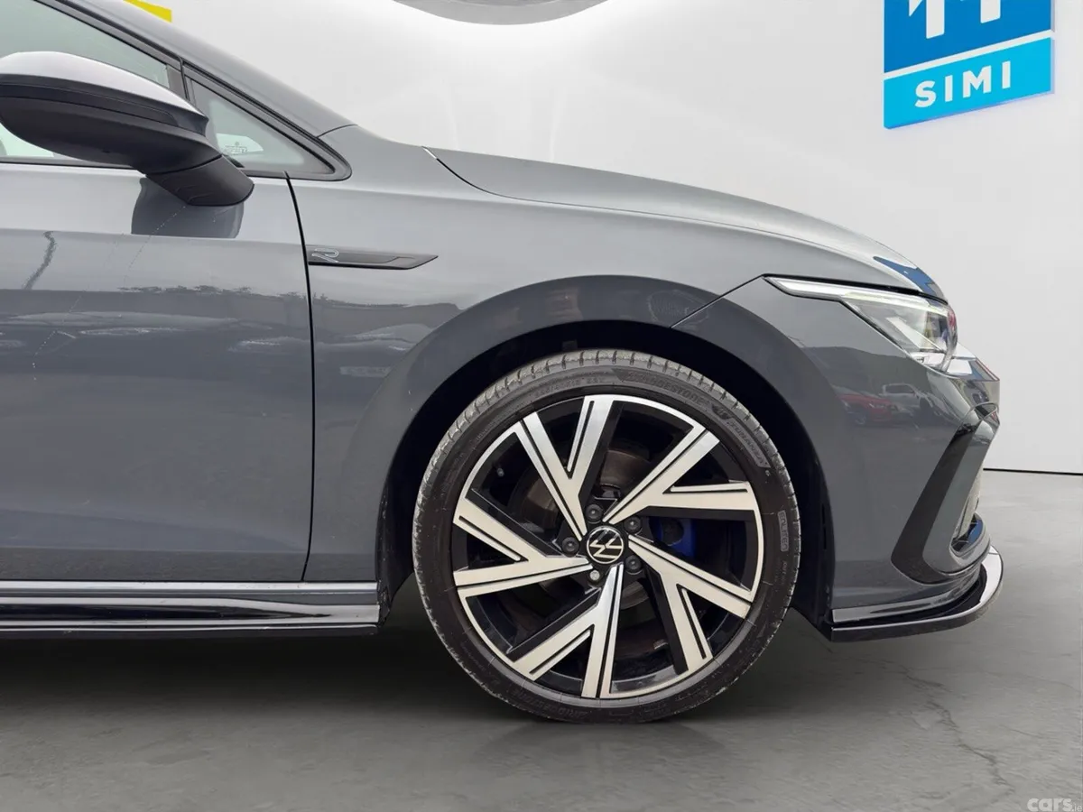 Volkswagen Golf Estate, Petrol, 2023, Grey