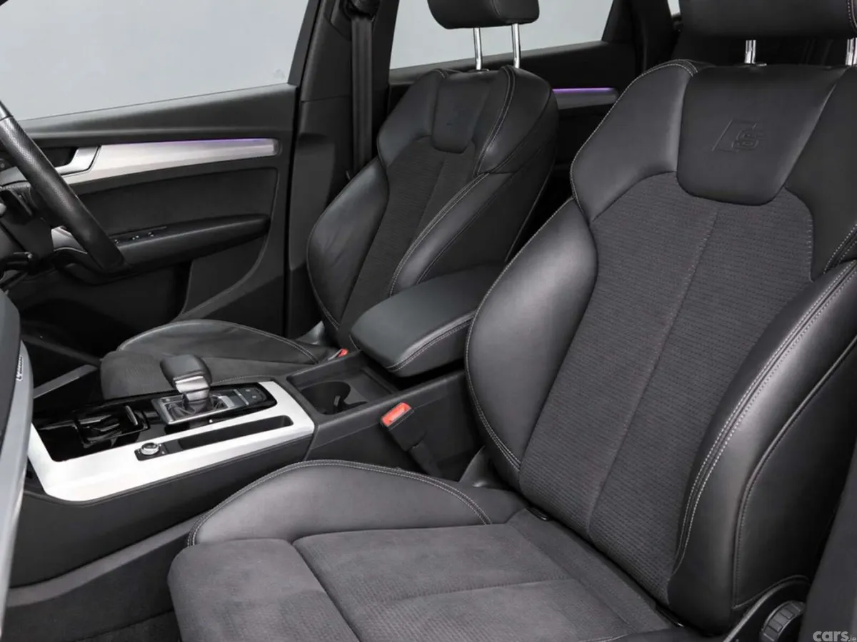Audi Q5 SUV, Diesel Hybrid, 2022, Grey
