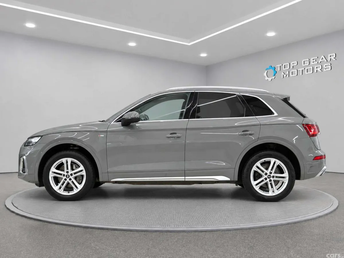 Audi Q5 SUV, Diesel Hybrid, 2022, Grey
