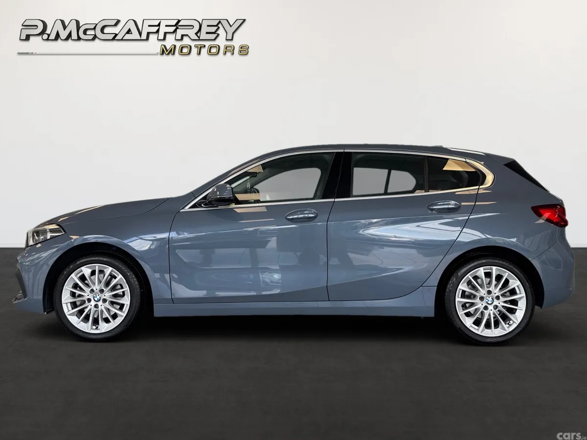 BMW 1-Series Hatchback, Diesel, 2021, Grey