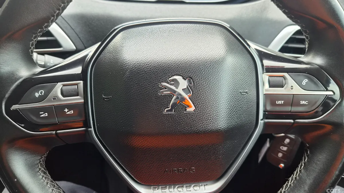 Peugeot 3008 Hatchback, Diesel, 2018, Black