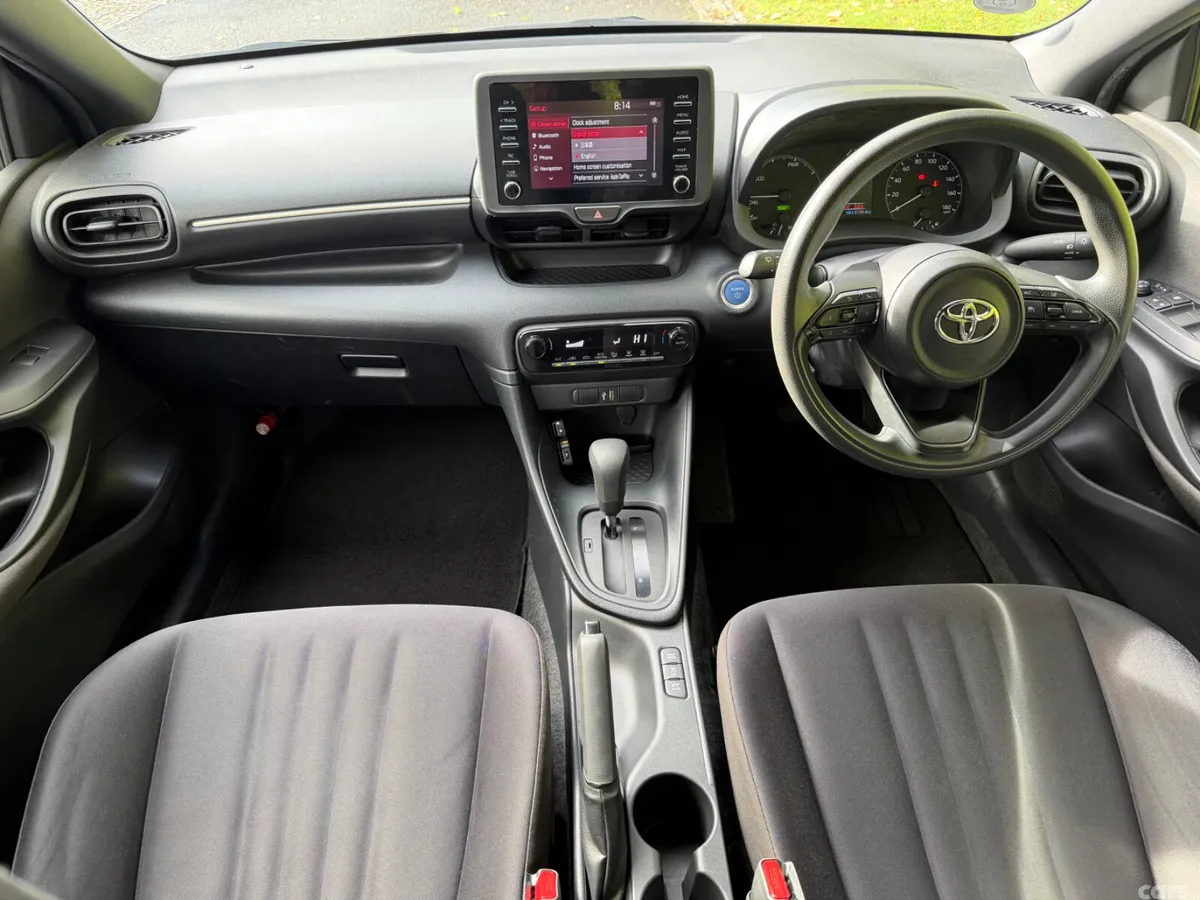 Toyota Yaris Hatchback, Petrol Hybrid, 2021, Beige