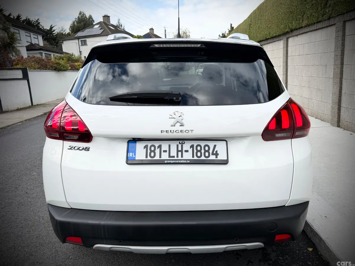 Peugeot 2008 Estate, Petrol, 2018, White