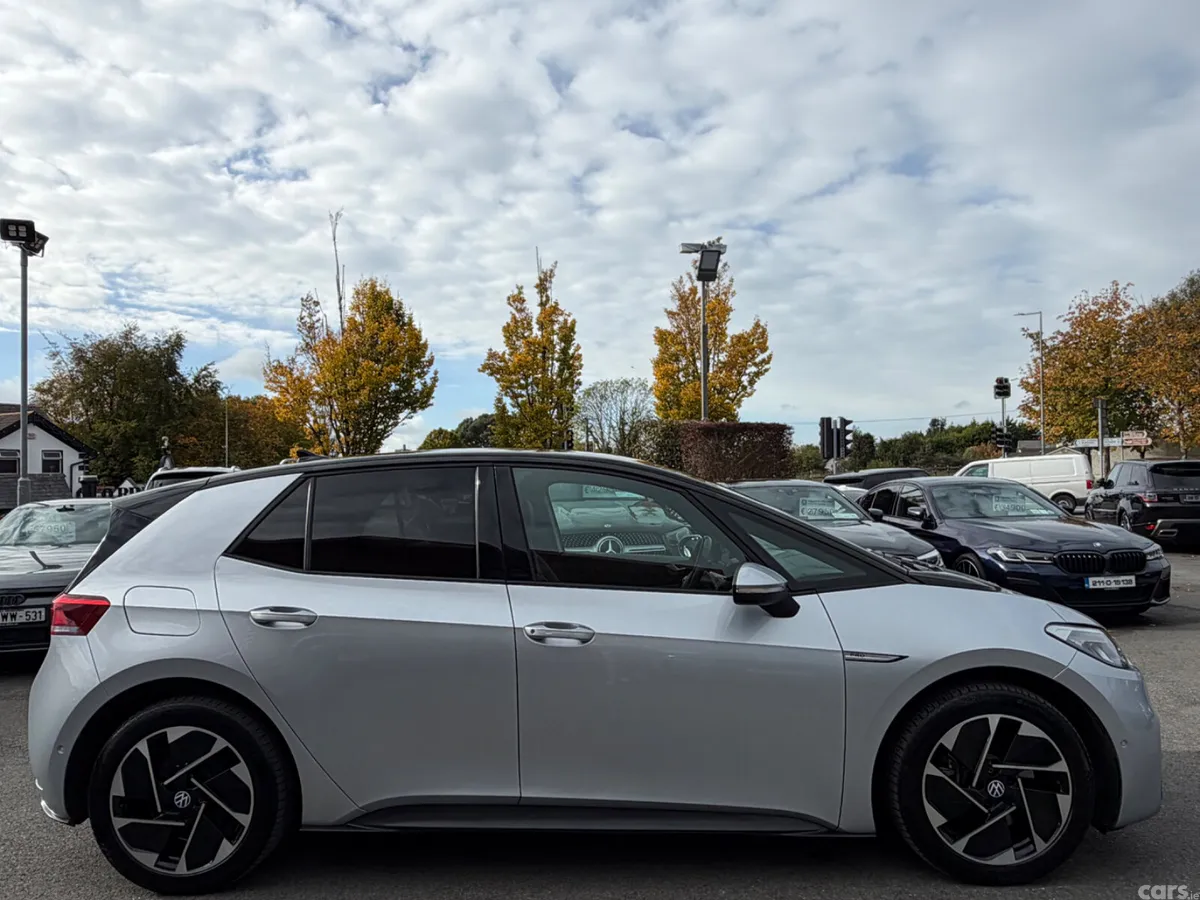 Volkswagen ID.3 Estate, Electric, 2023, Grey