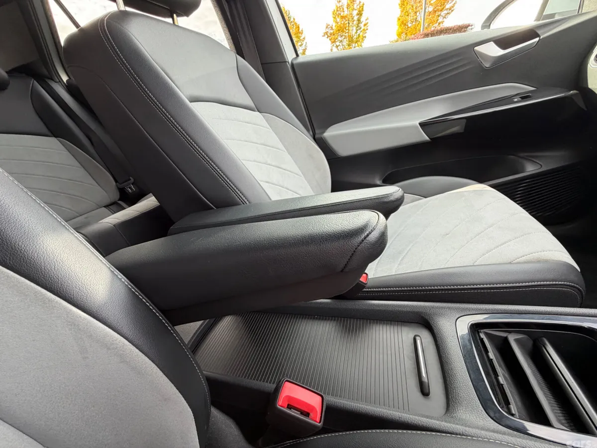 Volkswagen ID.3 Estate, Electric, 2023, Grey