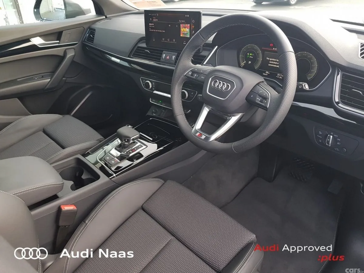 Audi Q5 SUV, Petrol Plug-in Hybrid, 2025, Grey