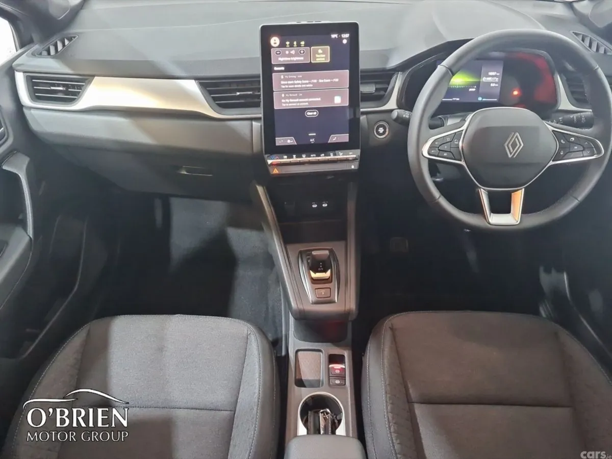 Renault Captur Hatchback, Petrol Hybrid, 2026, Black