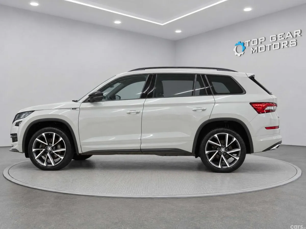 Skoda Kodiaq SUV, Diesel, 2021, Grey