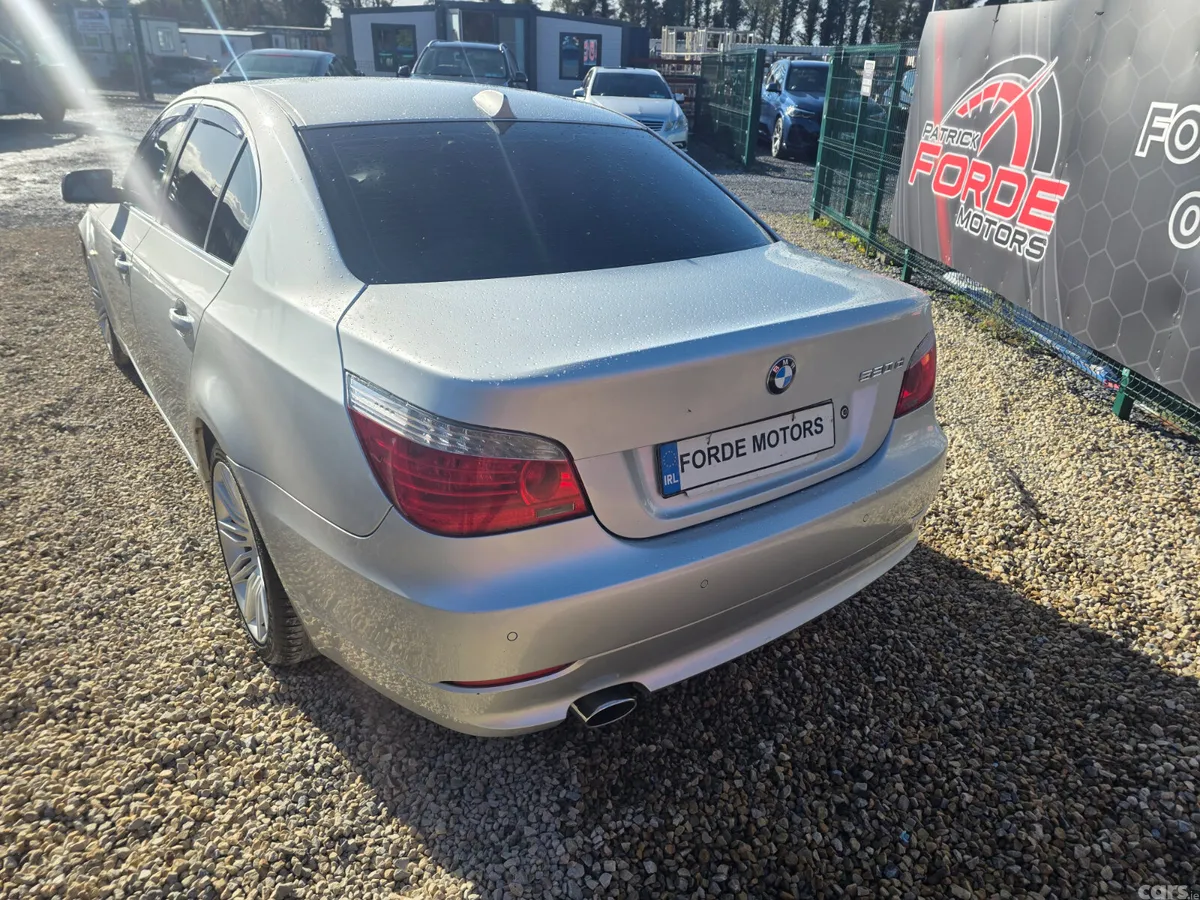 BMW 5-Series Saloon, Diesel, 2008, Silver