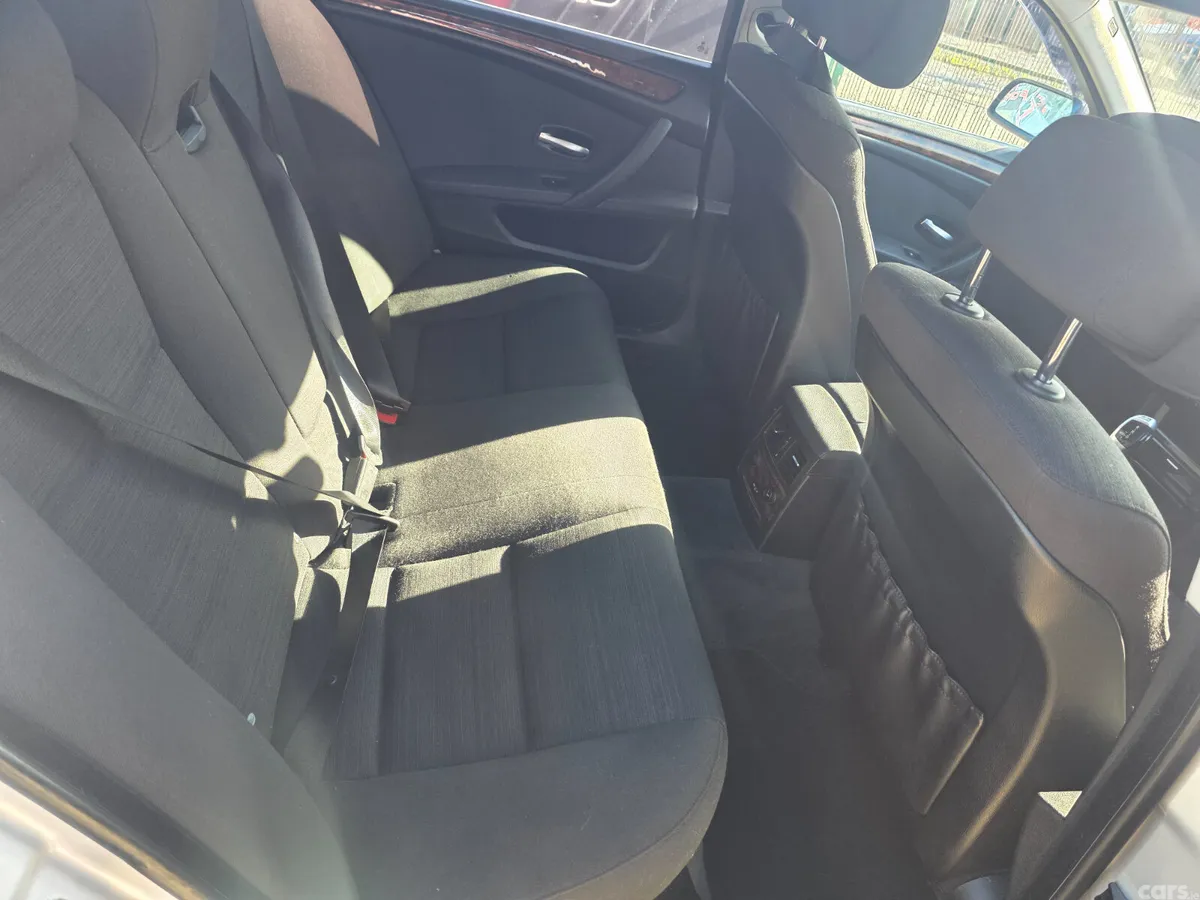 BMW 5-Series Saloon, Diesel, 2008, Silver