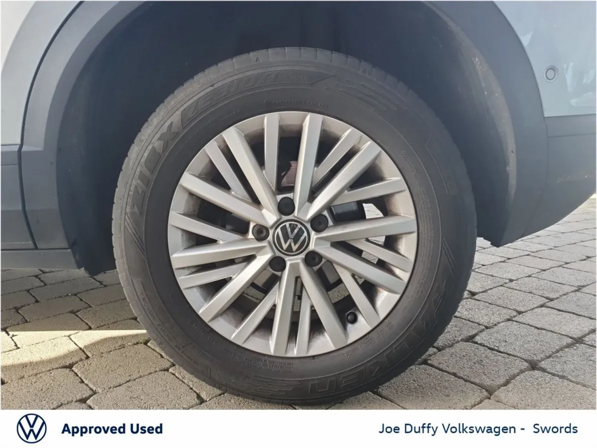 Volkswagen T-Roc SUV, Petrol, 2024, Grey