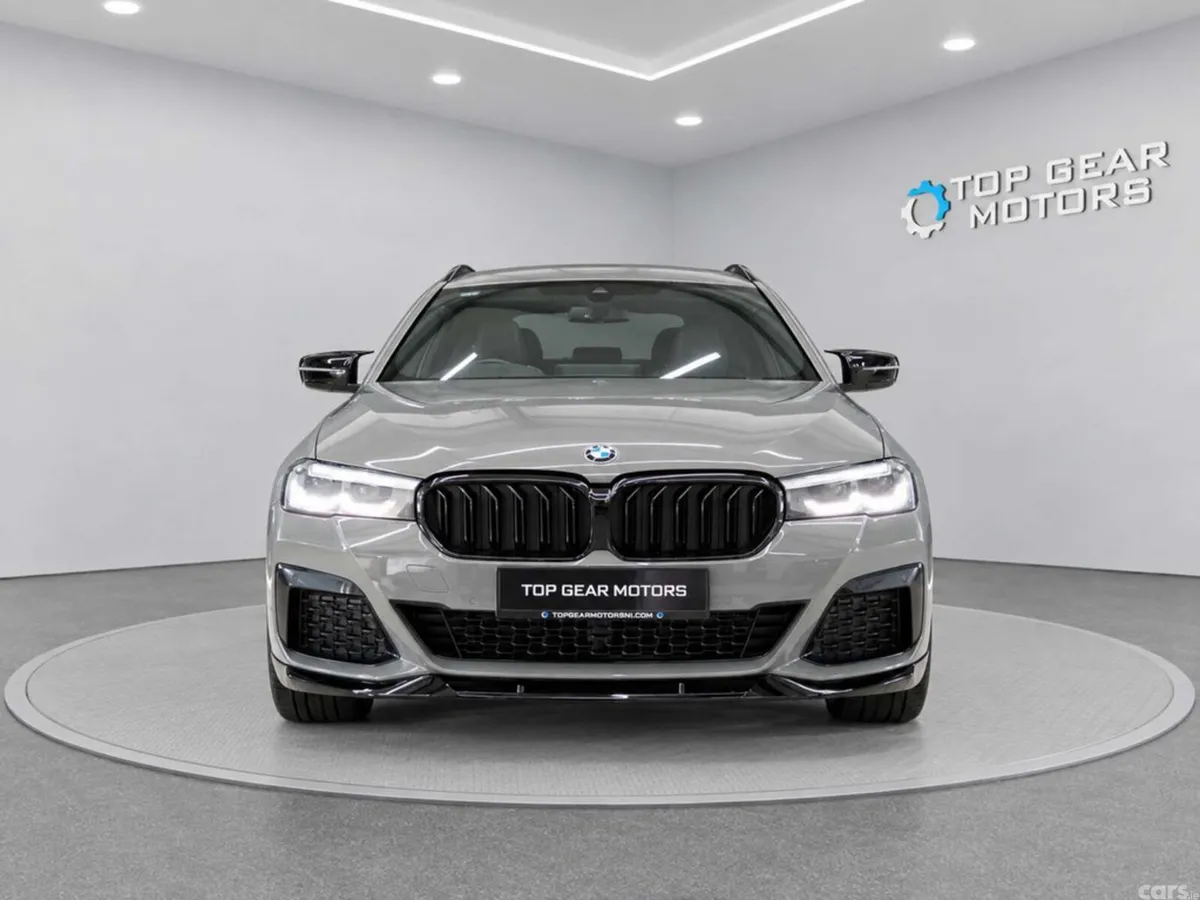 BMW 5-Series Estate, Diesel Hybrid, 2022, Grey