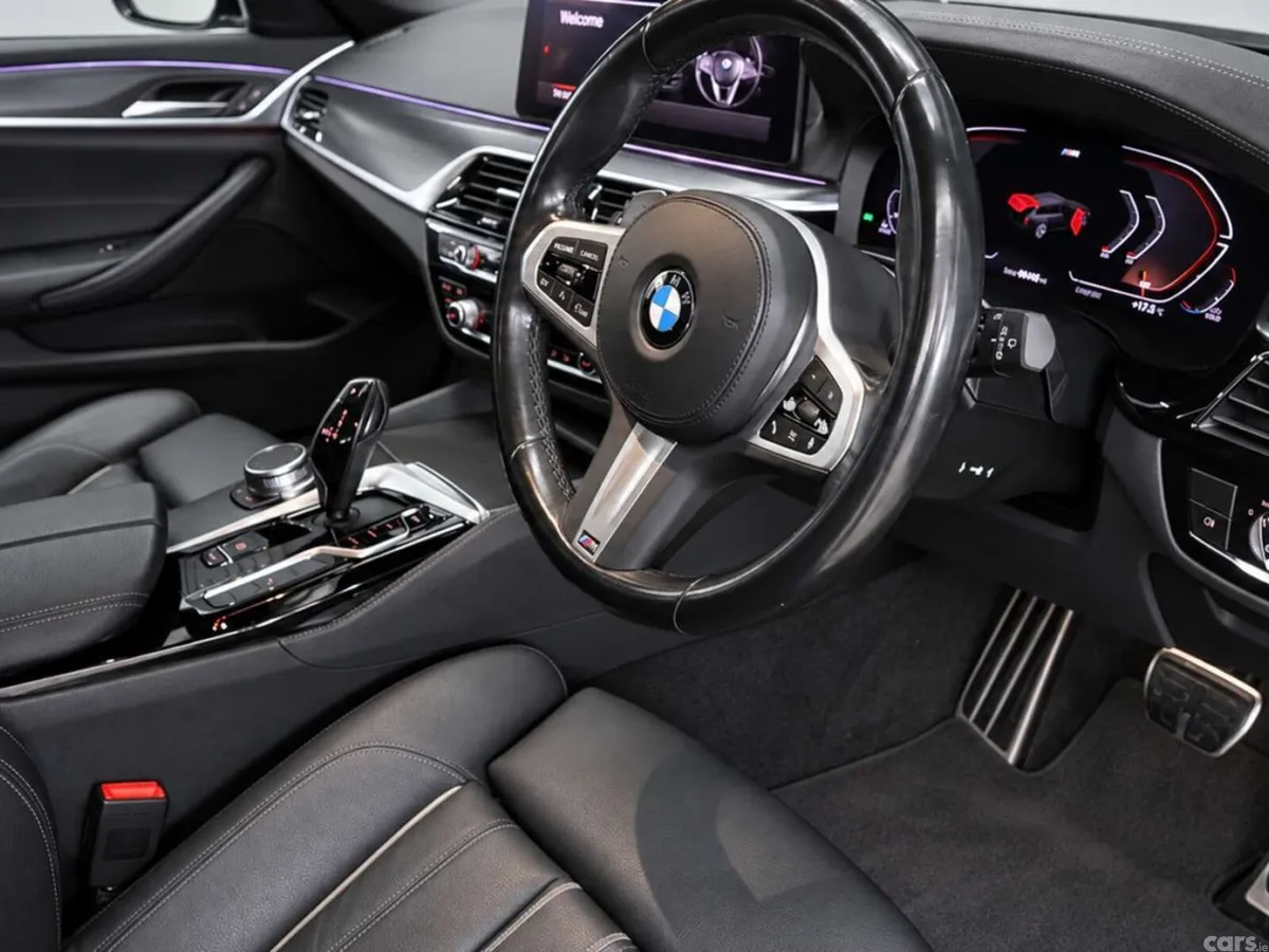 BMW 5-Series Estate, Diesel Hybrid, 2022, Grey