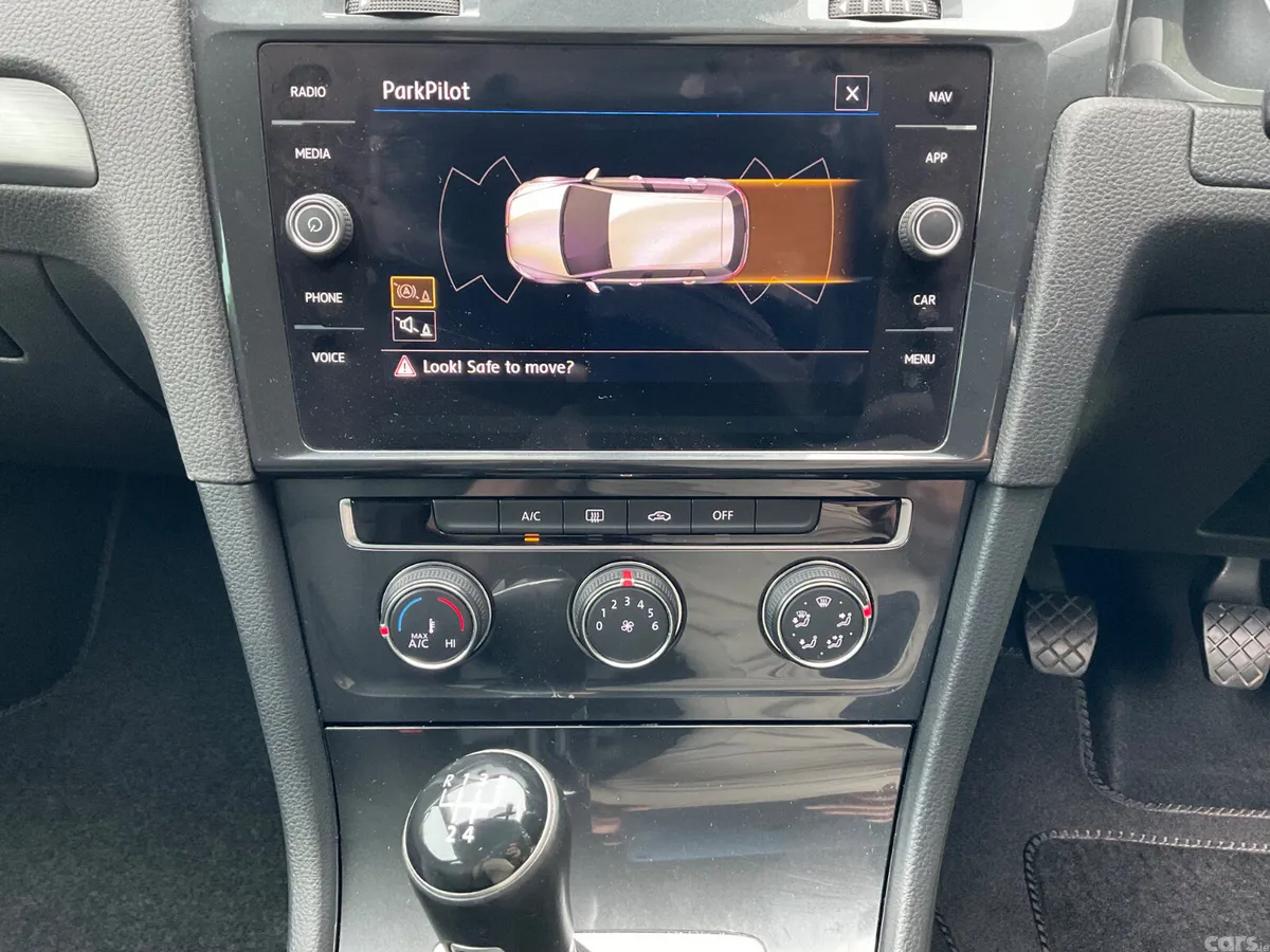 Volkswagen Golf Hatchback, Diesel, 2019, Silver