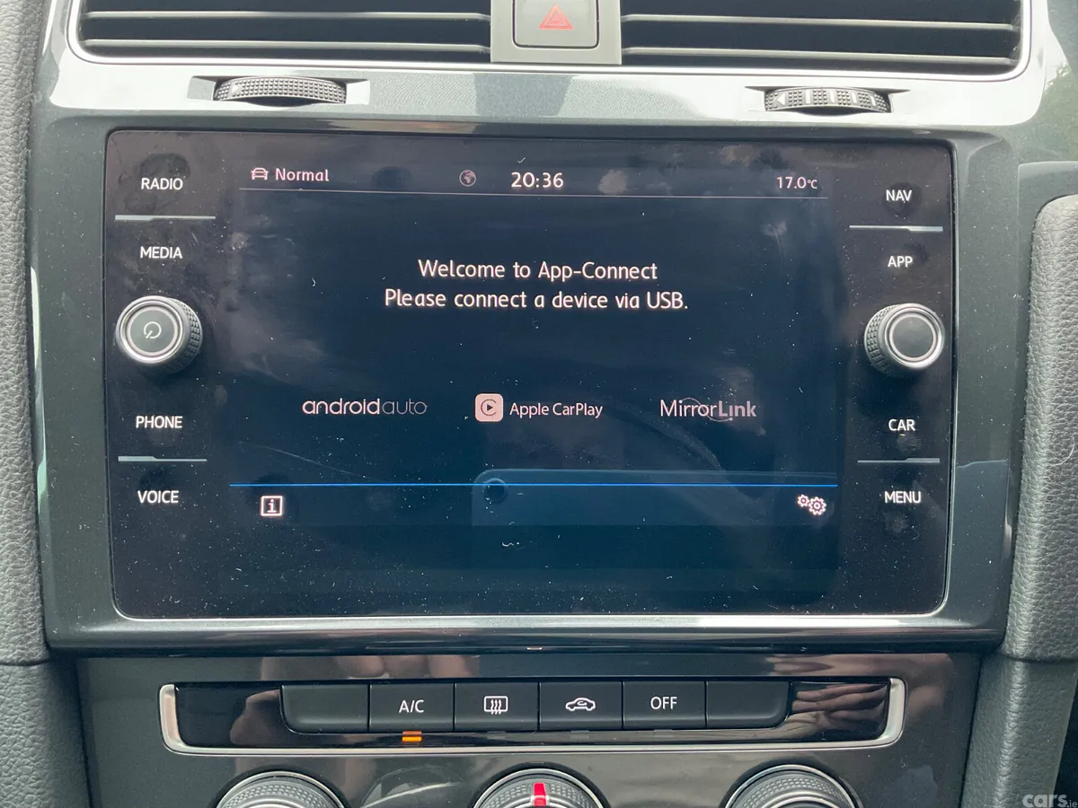 Volkswagen Golf Hatchback, Diesel, 2019, Silver
