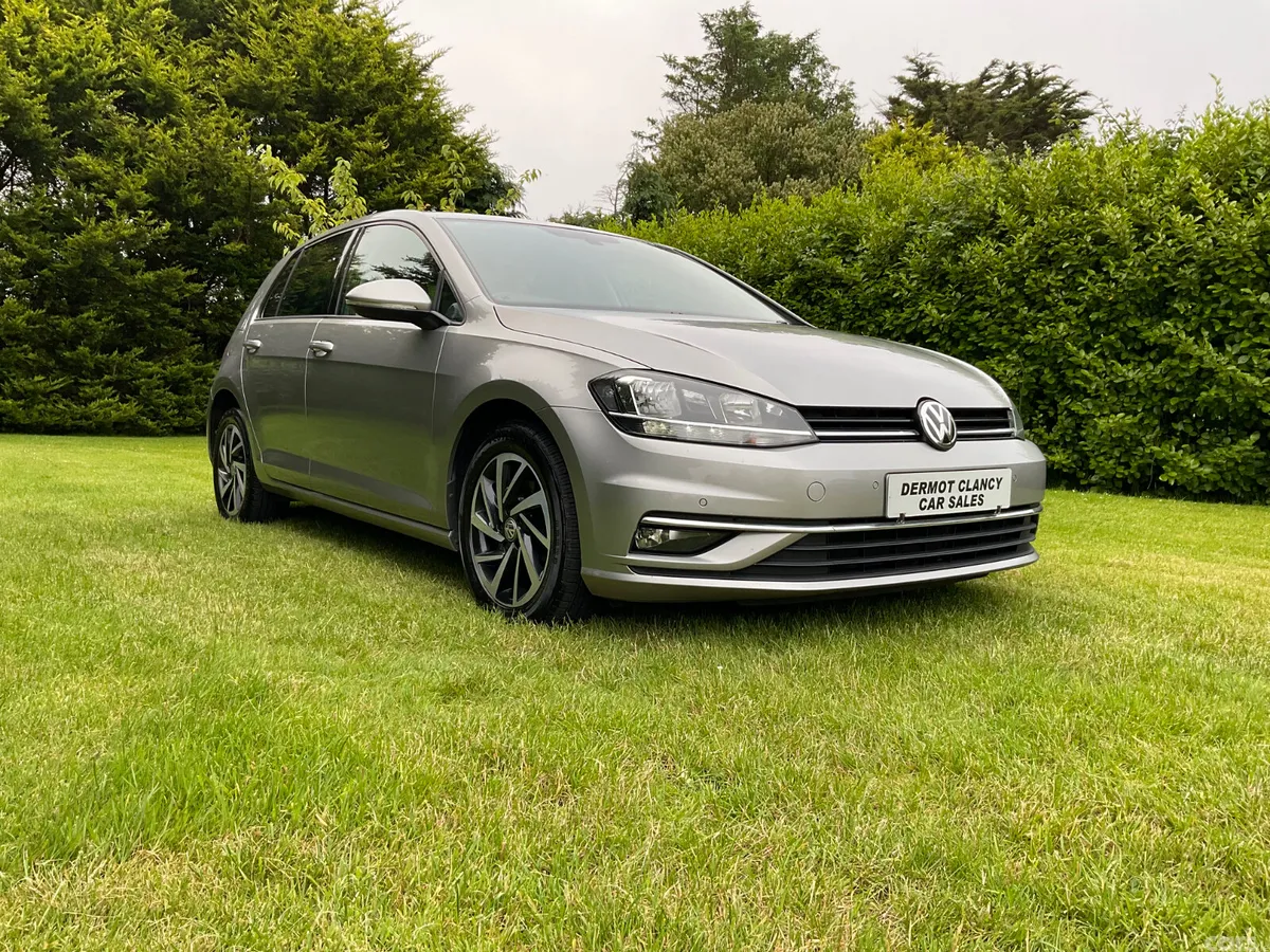 Volkswagen Golf Hatchback, Diesel, 2019, Silver