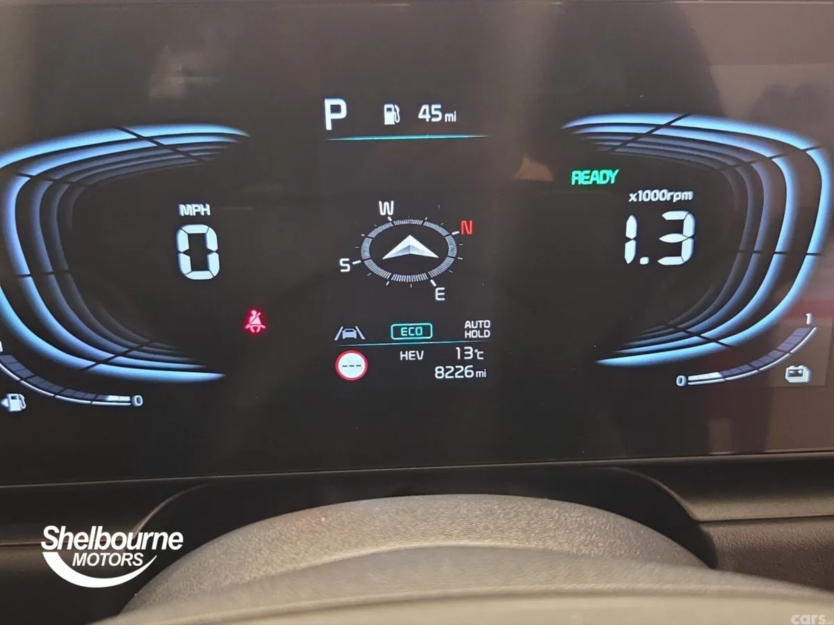Kia Niro Estate, Petrol Hybrid, 2025, Red