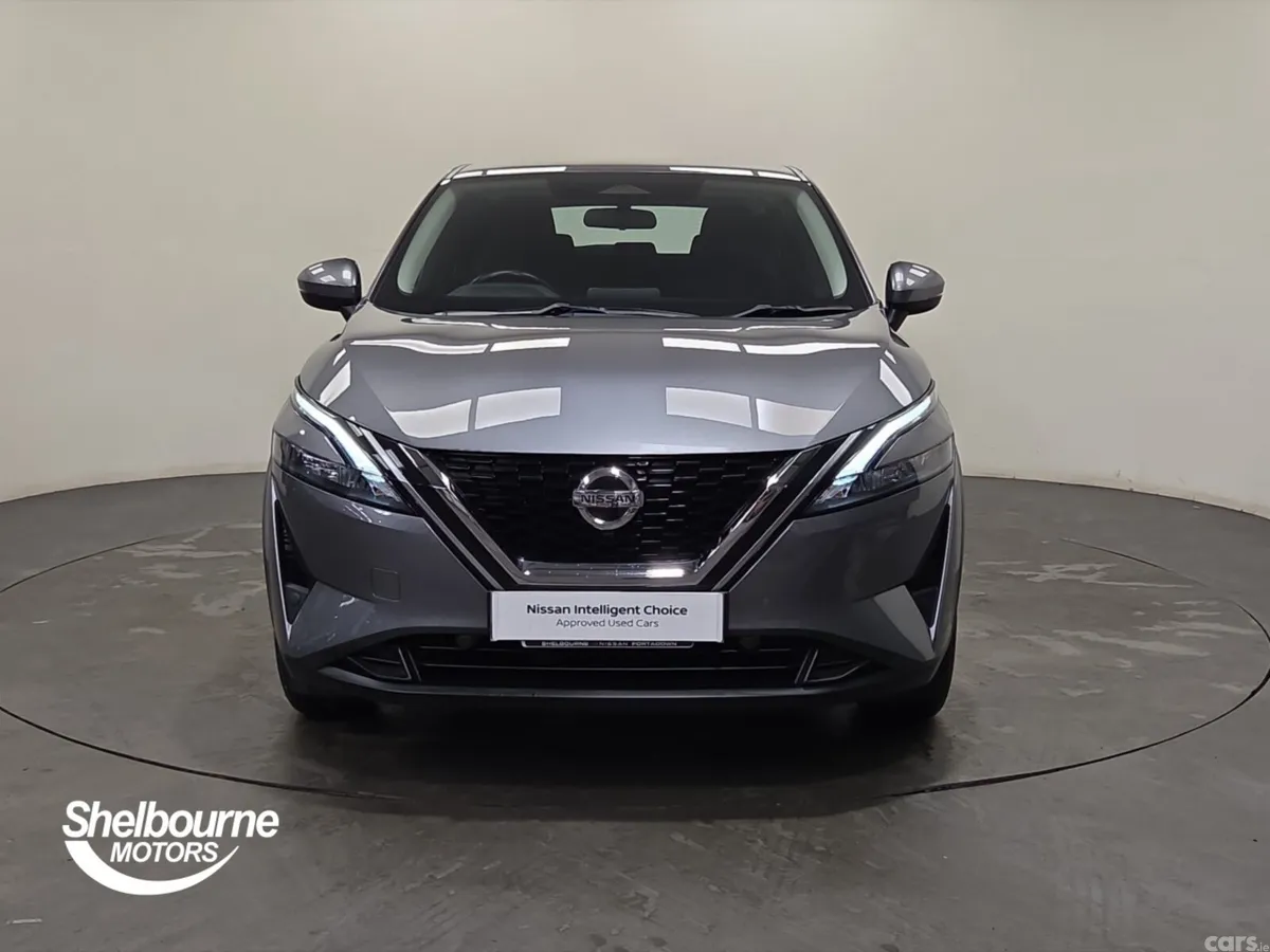 Nissan Qashqai Hatchback, Petrol, 2022, Grey