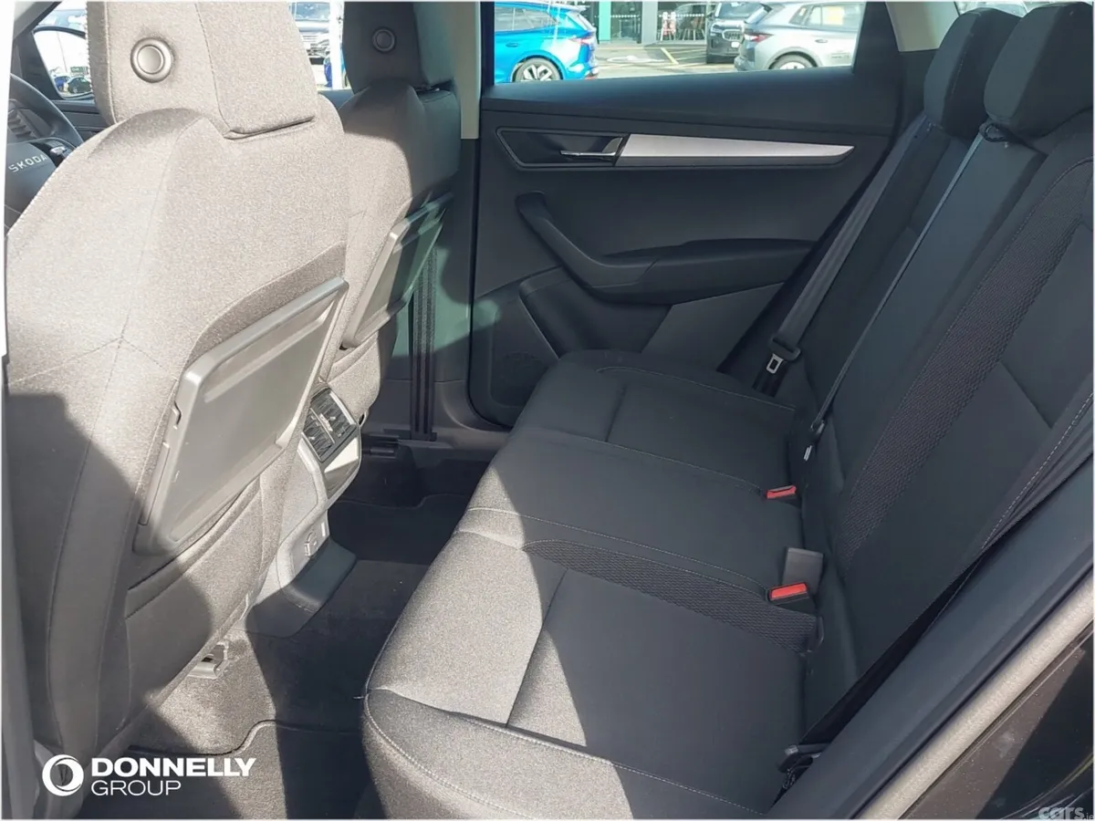 Skoda Karoq Estate, Petrol, 2026, Black