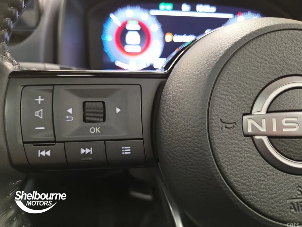 Nissan Qashqai Hatchback, Petrol Hybrid, 2023, Grey