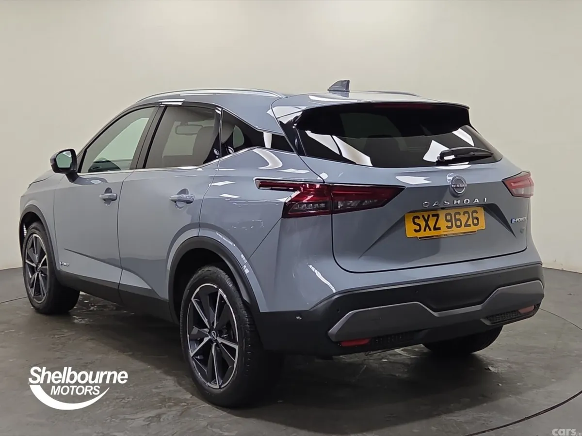 Nissan Qashqai Hatchback, Petrol Hybrid, 2023, Grey
