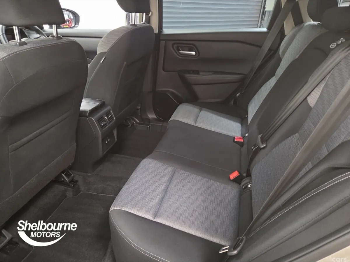 Nissan X-Trail SUV, Petrol Hybrid, 2025, Silver