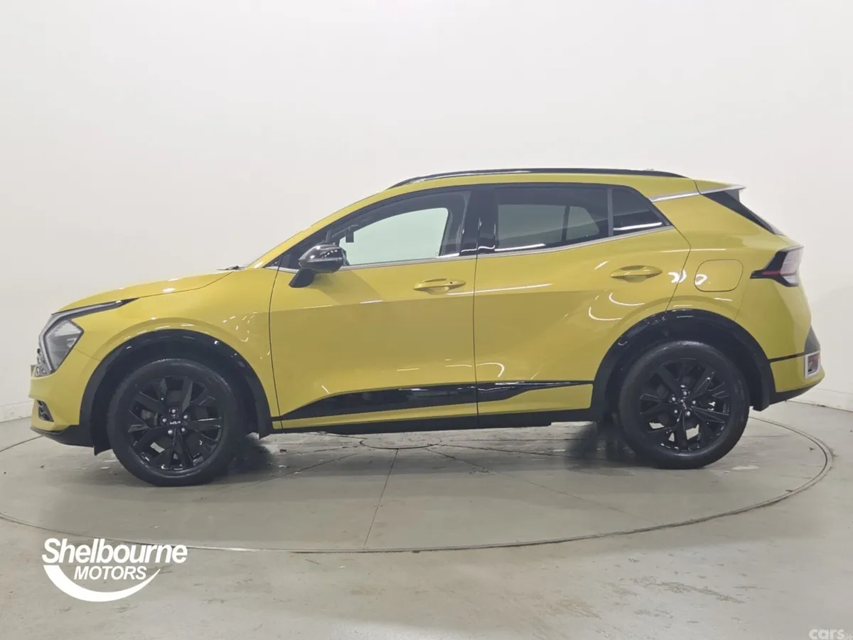 Kia Sportage Estate, Petrol Hybrid, 2023, Yellow