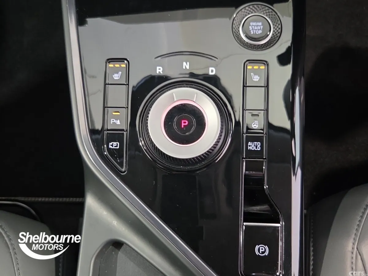 Kia Niro Estate, Petrol Hybrid, 2023, Black