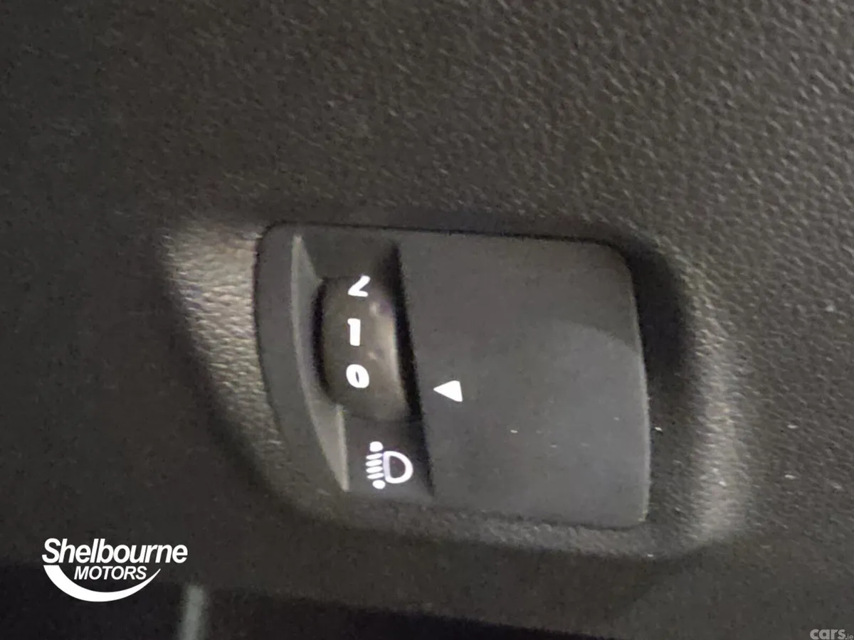 Dacia Sandero Stepway Hatchback, Petrol, 2023, Orange